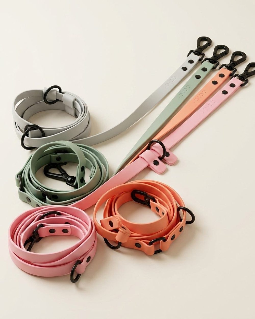 Designed to adapt — CALA convertible leash